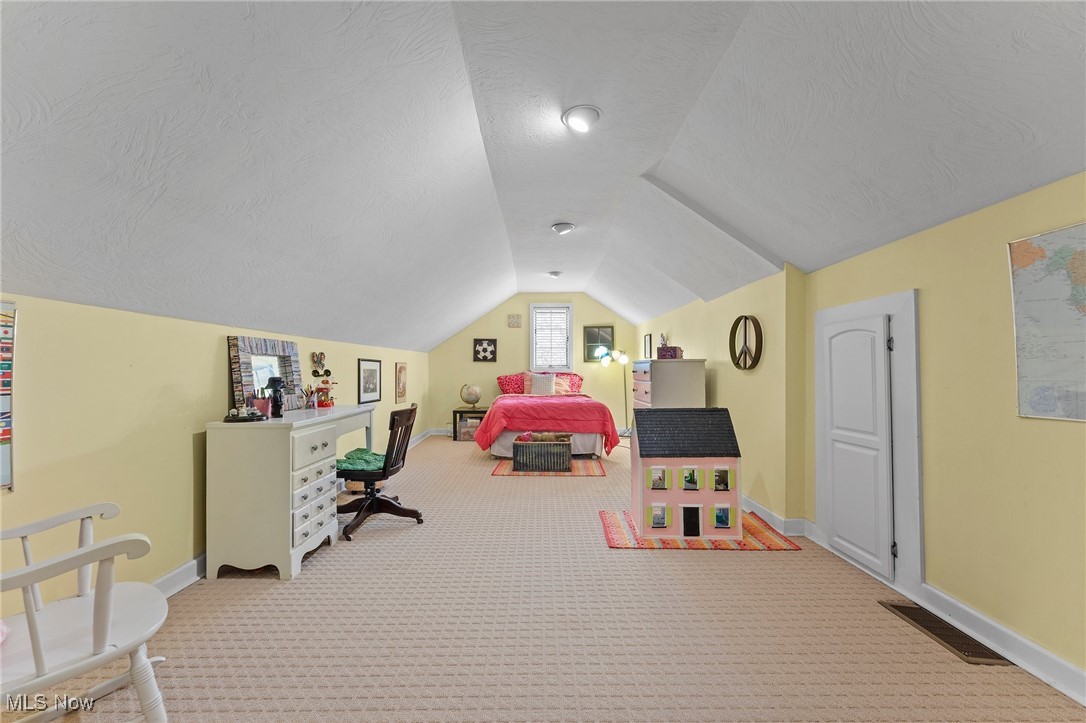 100 N Hayden Parkway Hudson OH 44236