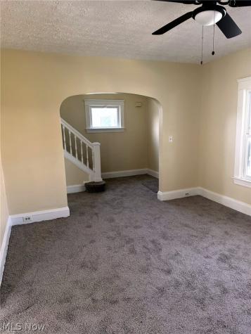 10618 Grandview Avenue Cleveland OH 44104