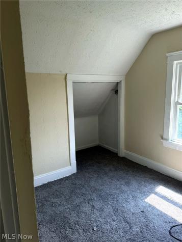 10618 Grandview Avenue Cleveland OH 44104