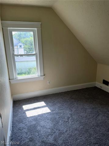 10618 Grandview Avenue Cleveland OH 44104