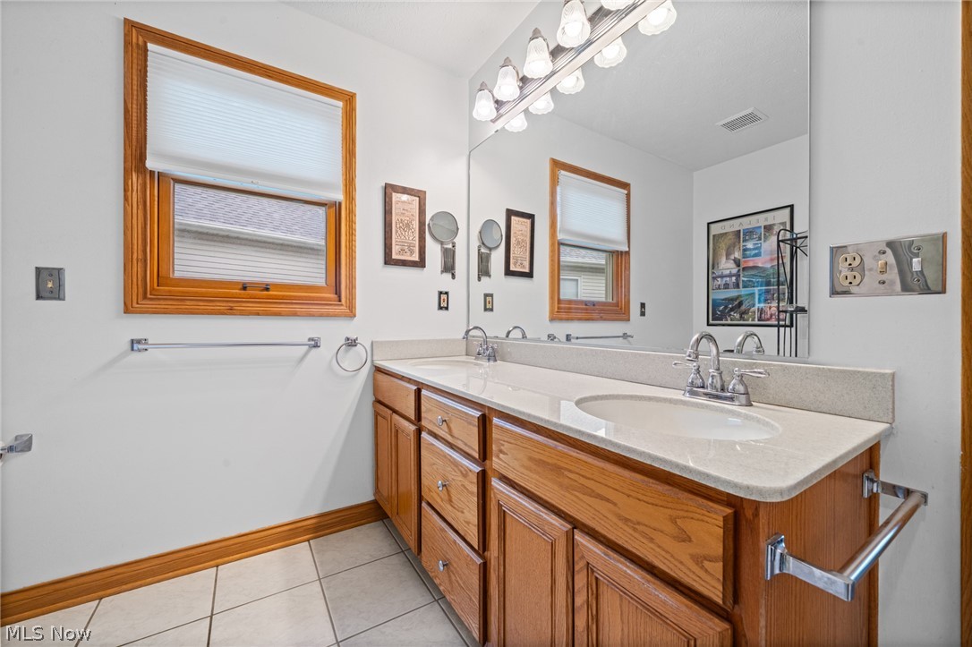 2495 Winesap Drive Broadview Heights OH 44147