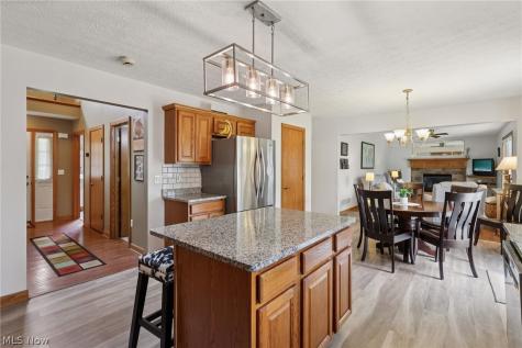 730 Mckee Trail Hinckley OH 44233