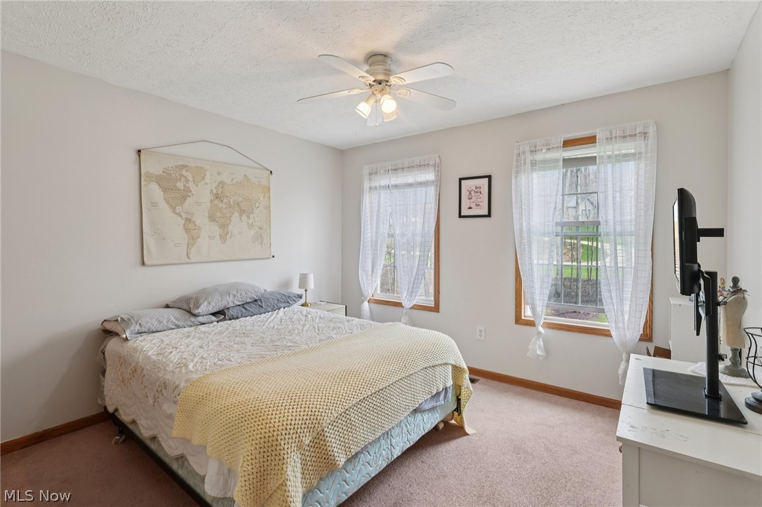 730 Mckee Trail Hinckley OH 44233