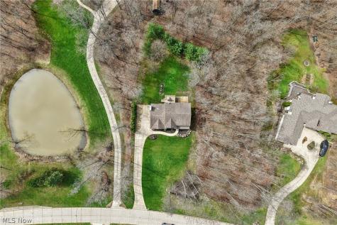 730 Mckee Trail Hinckley OH 44233