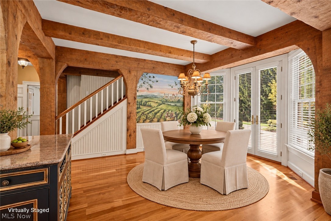 809 Village Trail Gates Mills OH 44040