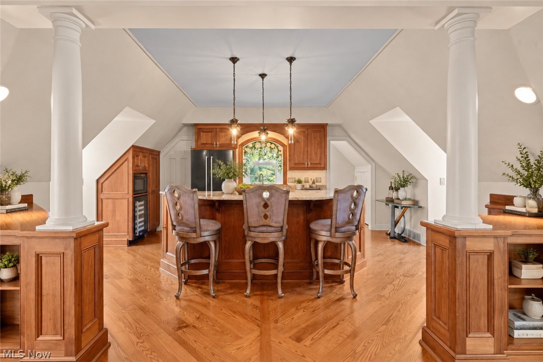 809 Village Trail Gates Mills OH 44040