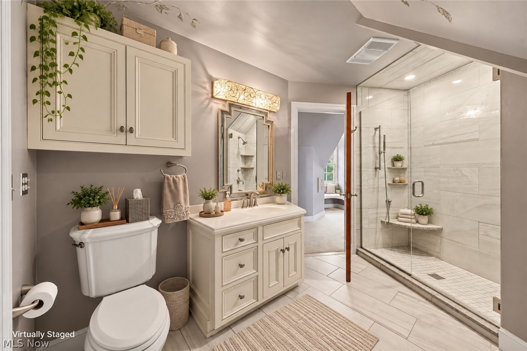 809 Village Trail Gates Mills OH 44040
