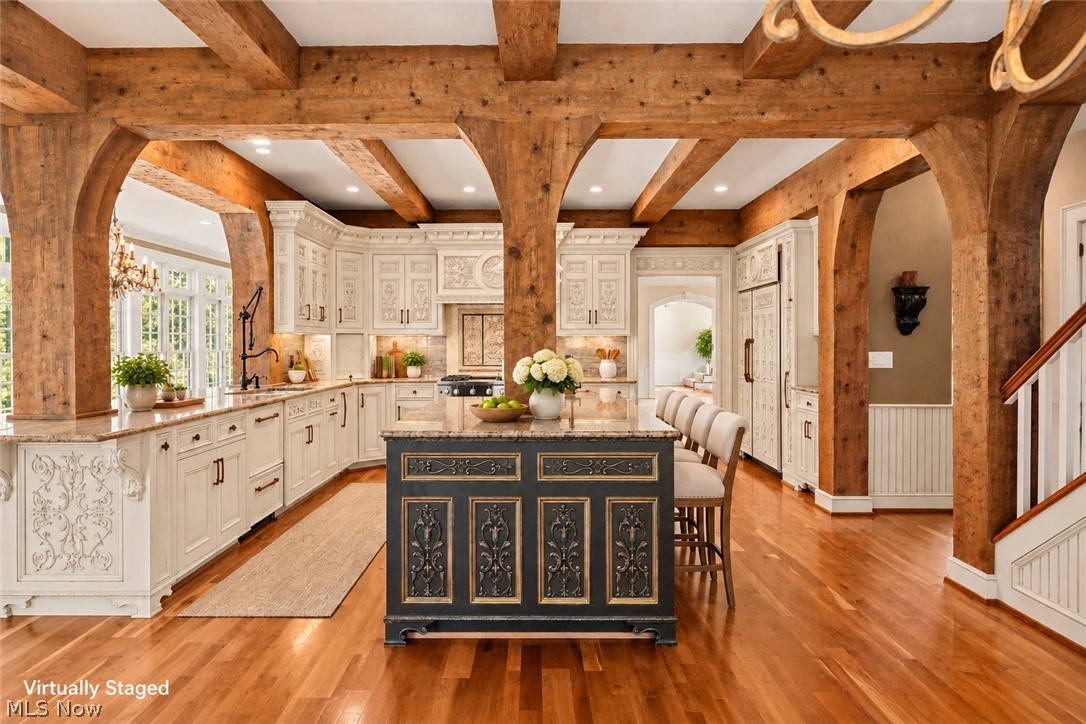 809 Village Trail Gates Mills OH 44040