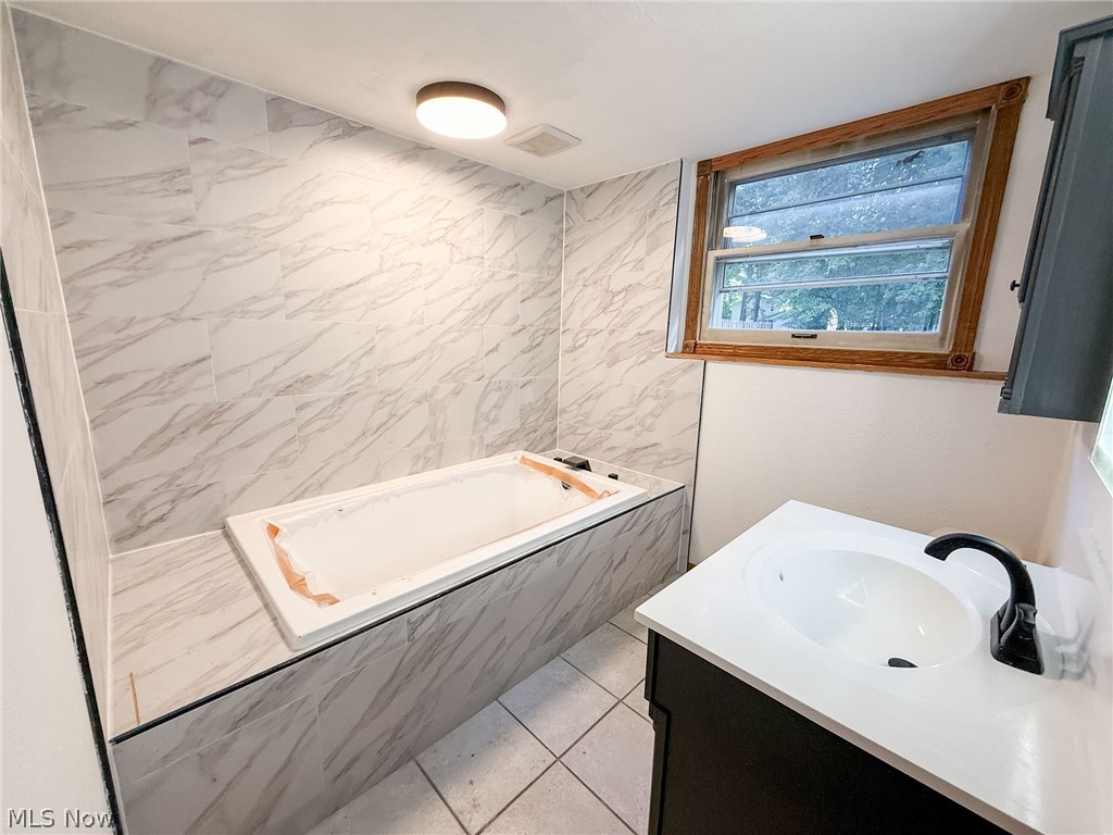 266 Corriedale Drive Cortland OH 44410