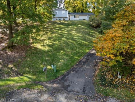 10874 Yare Circle NW Canal Fulton OH 44614