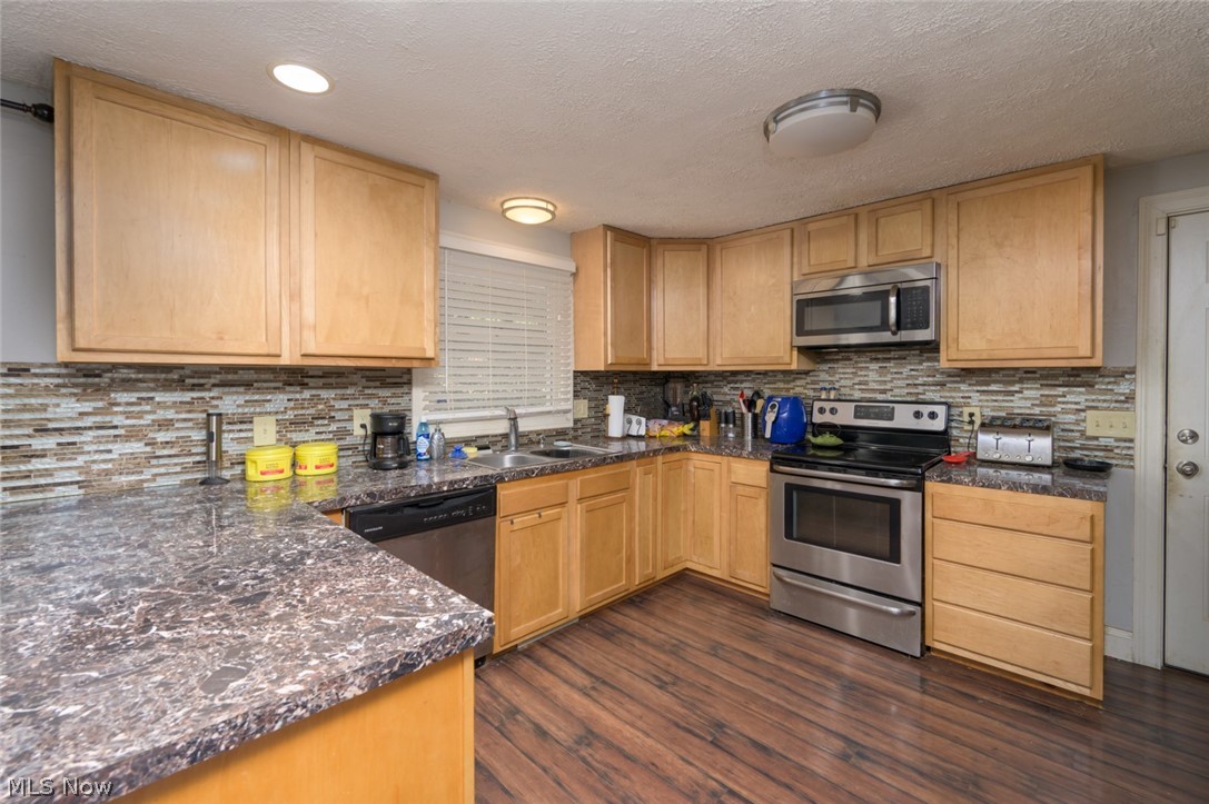 10874 Yare Circle NW Canal Fulton OH 44614