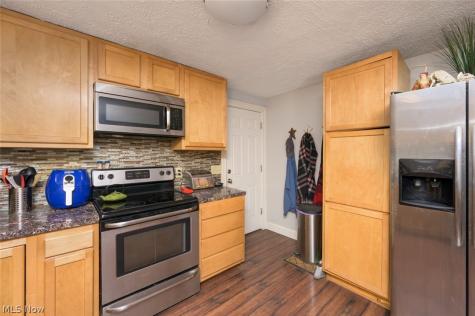 10874 Yare Circle NW Canal Fulton OH 44614