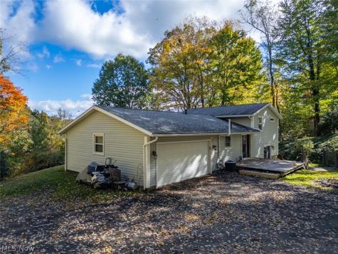 10874 Yare Circle NW Canal Fulton OH 44614