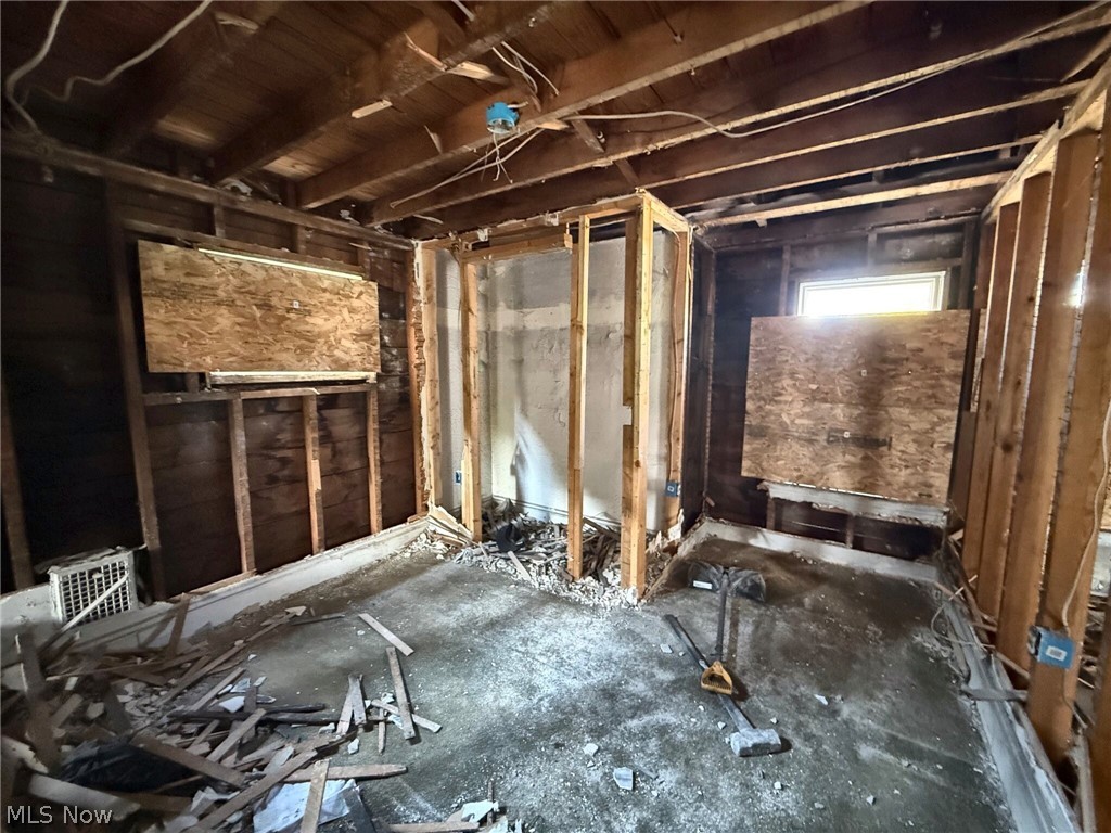 12506 Locke Avenue Cleveland OH 44108