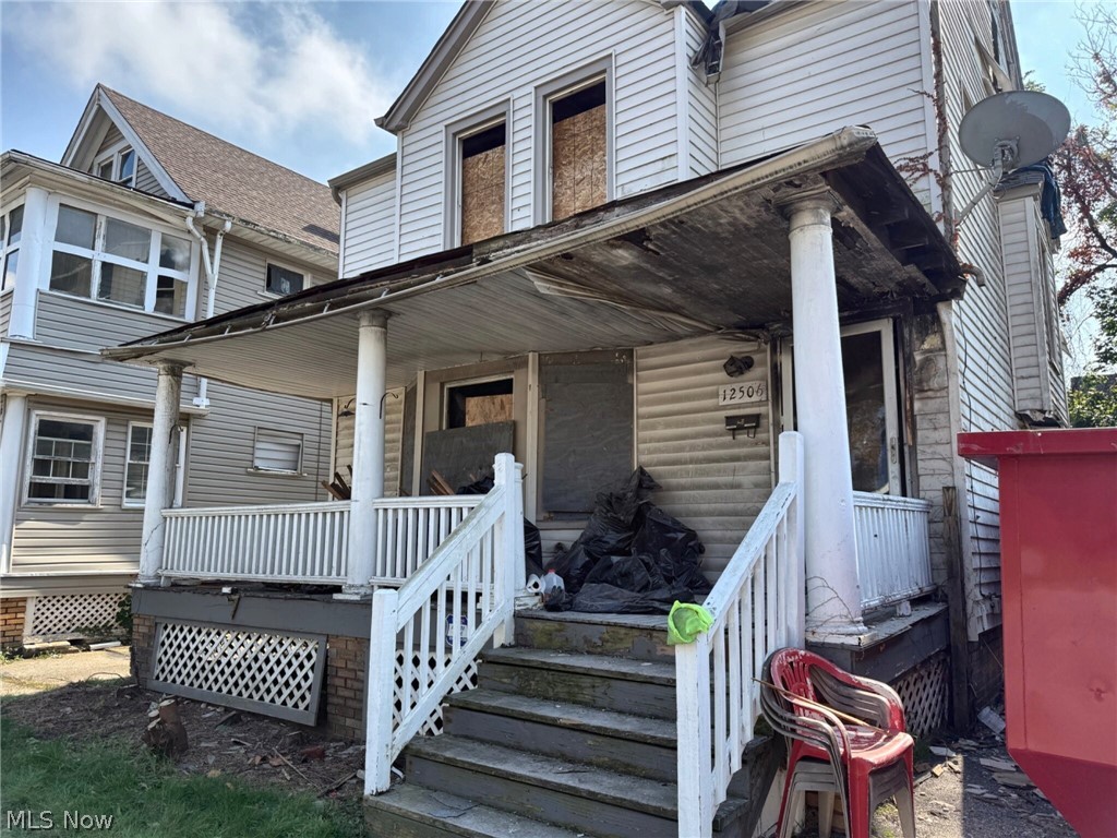 12506 Locke Avenue Cleveland OH 44108