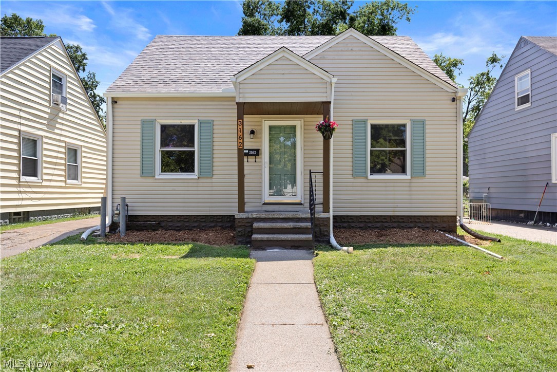 3162 Lincoln Street Lorain OH 44052