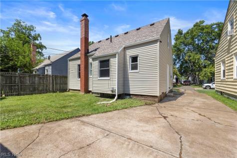 3162 Lincoln Street Lorain OH 44052