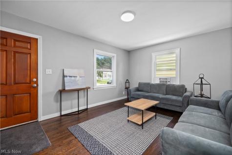 3162 Lincoln Street Lorain OH 44052