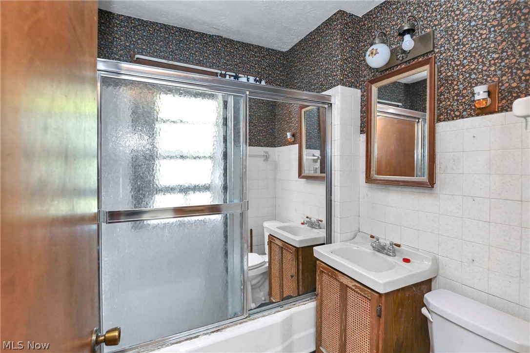 3413 W 131st Street Cleveland OH 44111