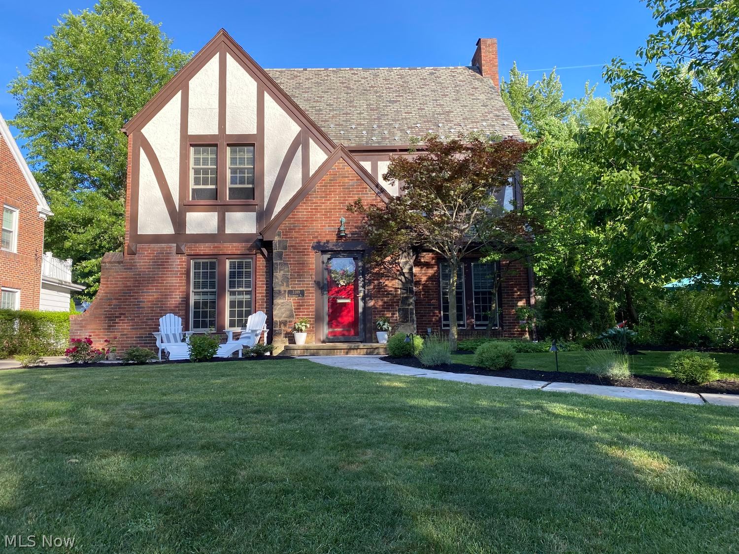 3389 Dorchester Road Shaker Heights OH 44120