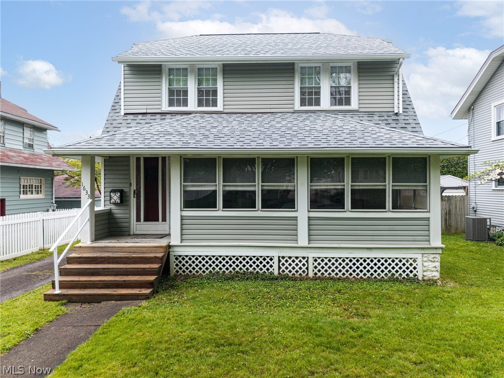 1633 Glenmount Avenue Akron OH 44301
