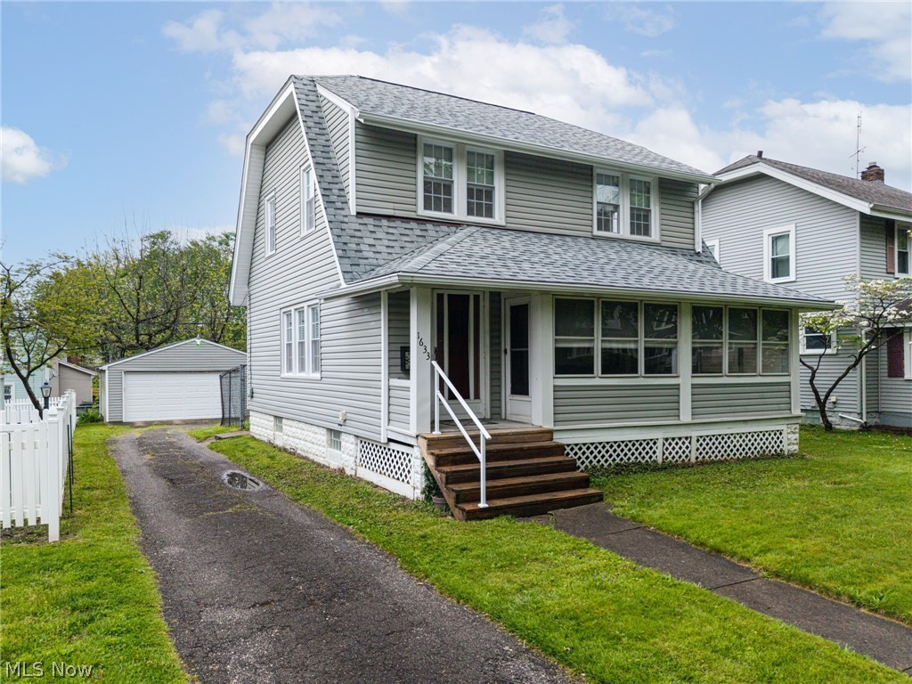 1633 Glenmount Avenue Akron OH 44301
