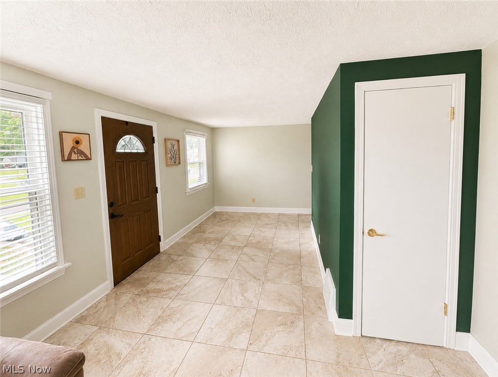 184 Ambrose Avenue NW Canton OH 44708