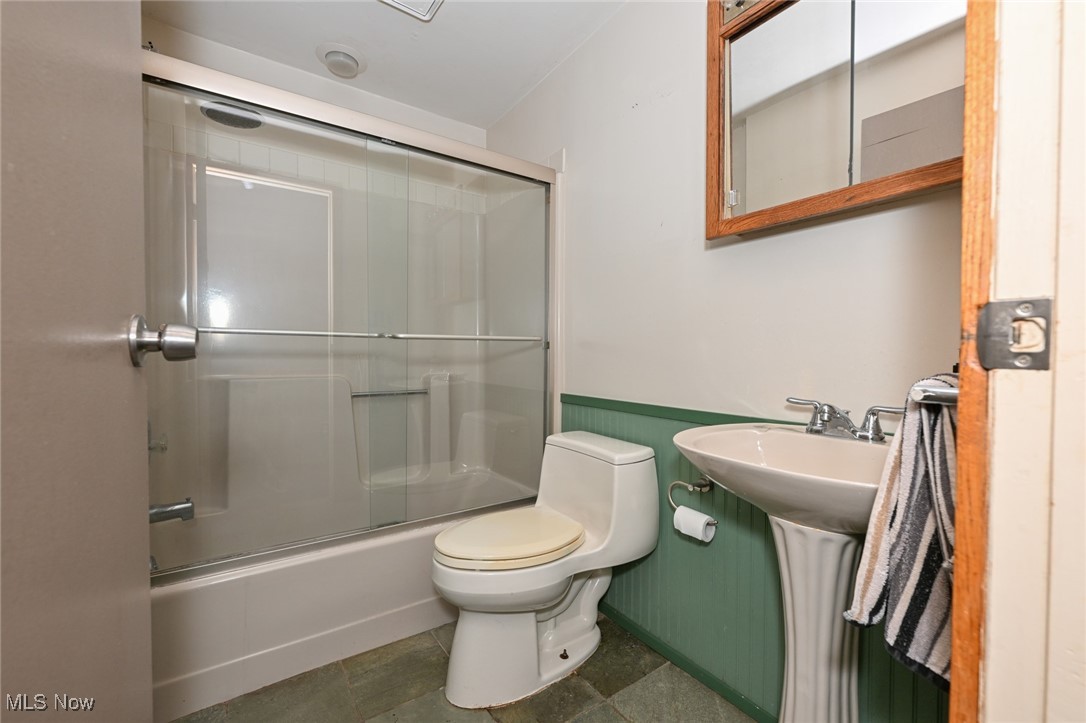 7061 Cascade Road Concord OH 44077