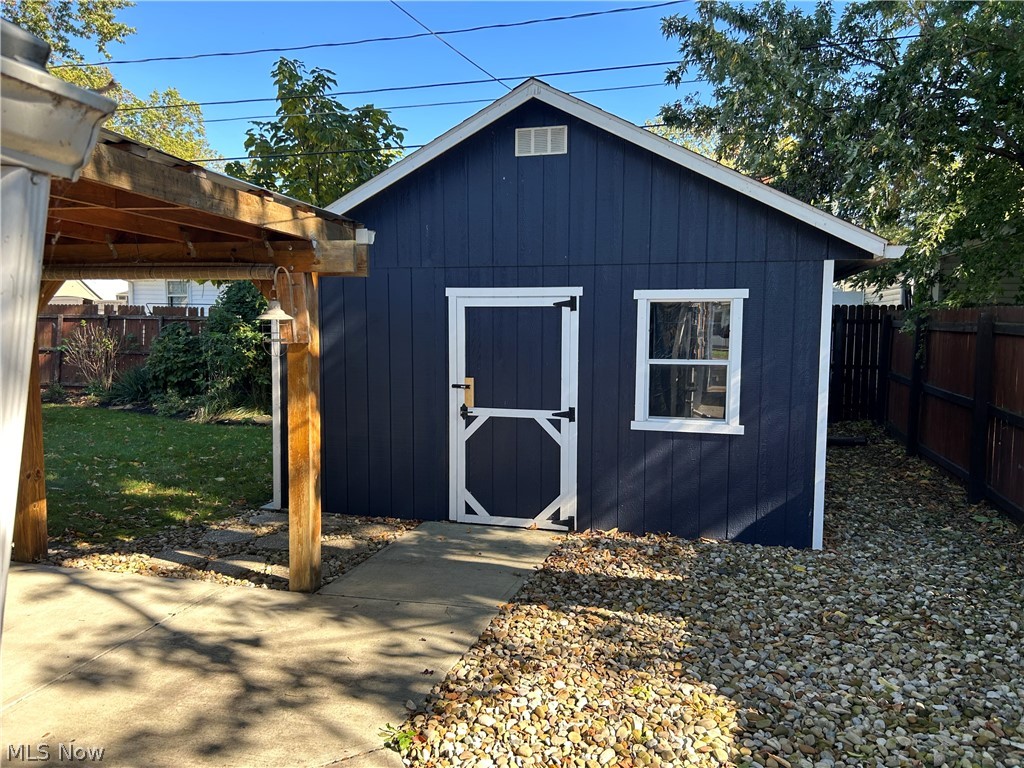 303 Roxboro Road Vermilion OH 44089