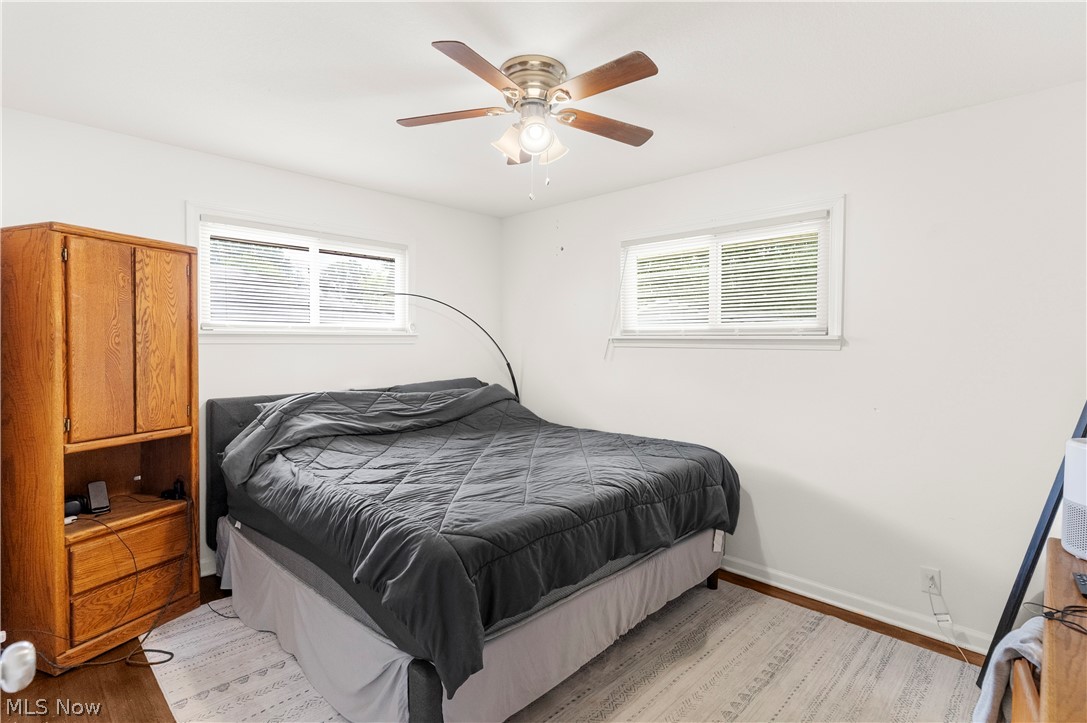 3235 Sunnybrooke Youngstown OH 44511