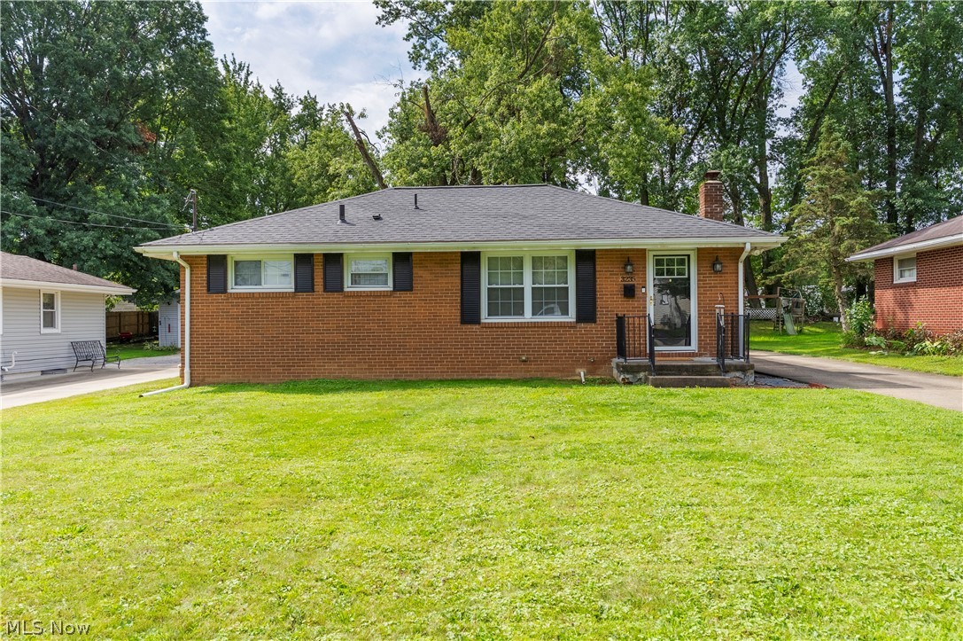 3235 Sunnybrooke Youngstown OH 44511
