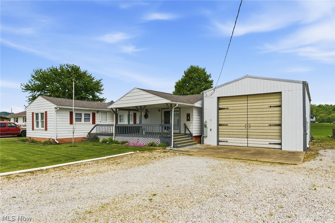 23215 County Road 621 Coshocton OH 43812