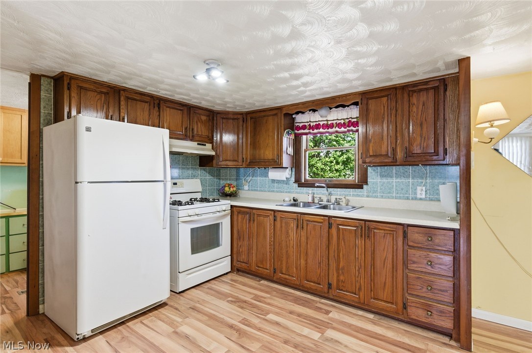 23215 County Road 621 Coshocton OH 43812