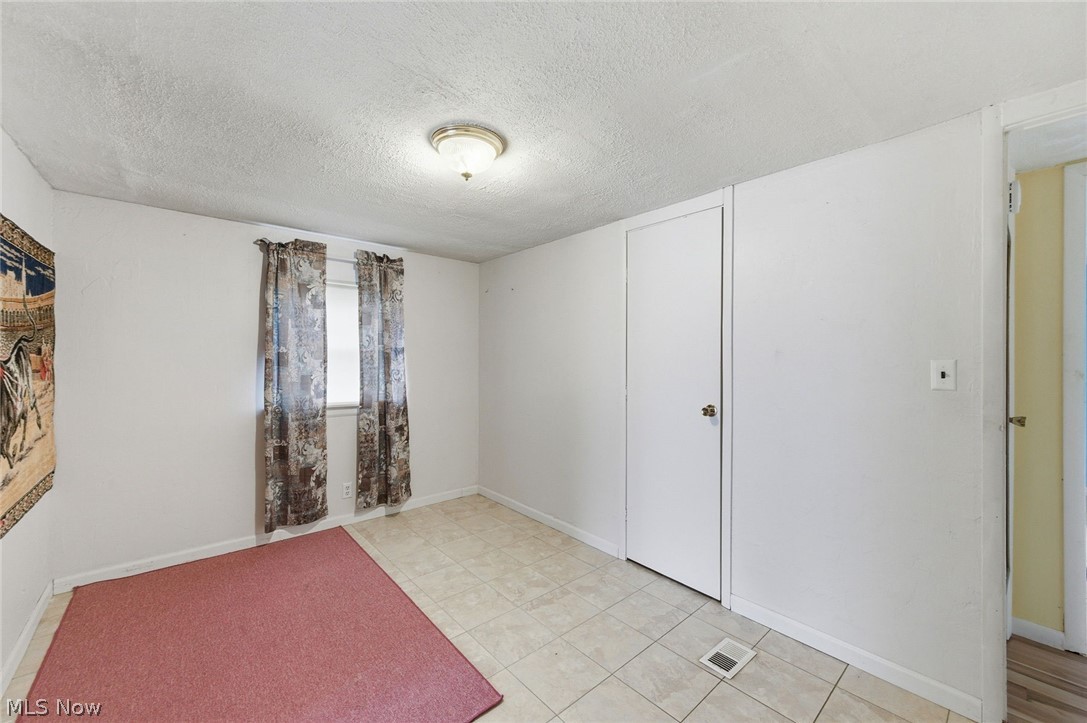 23215 County Road 621 Coshocton OH 43812