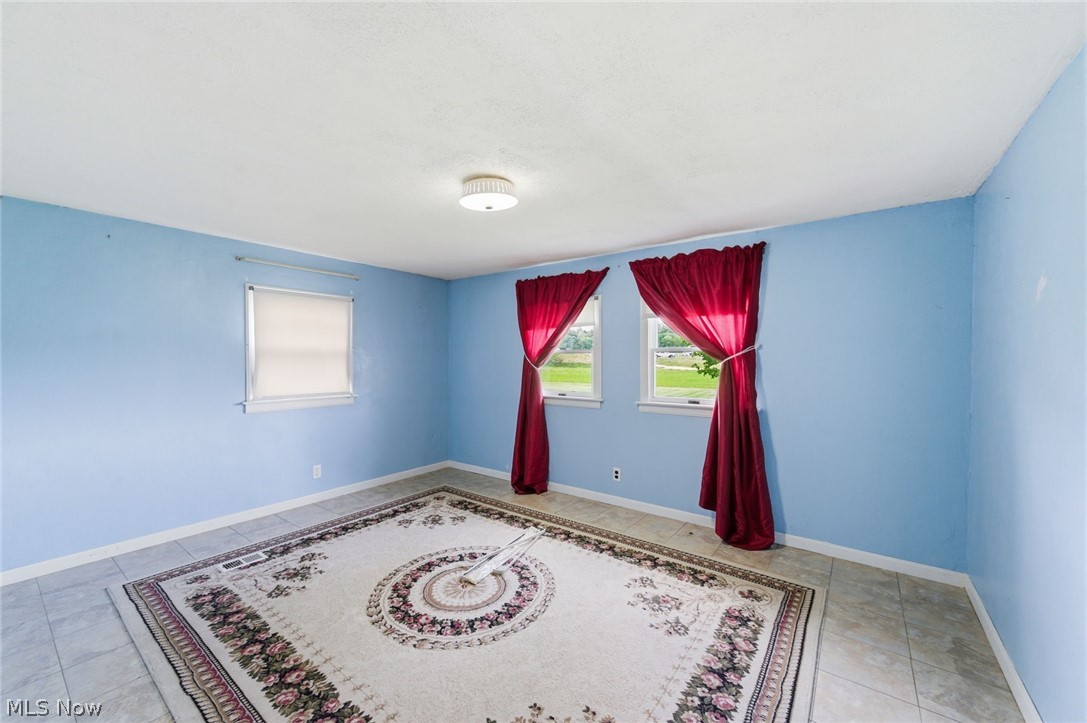 23215 County Road 621 Coshocton OH 43812