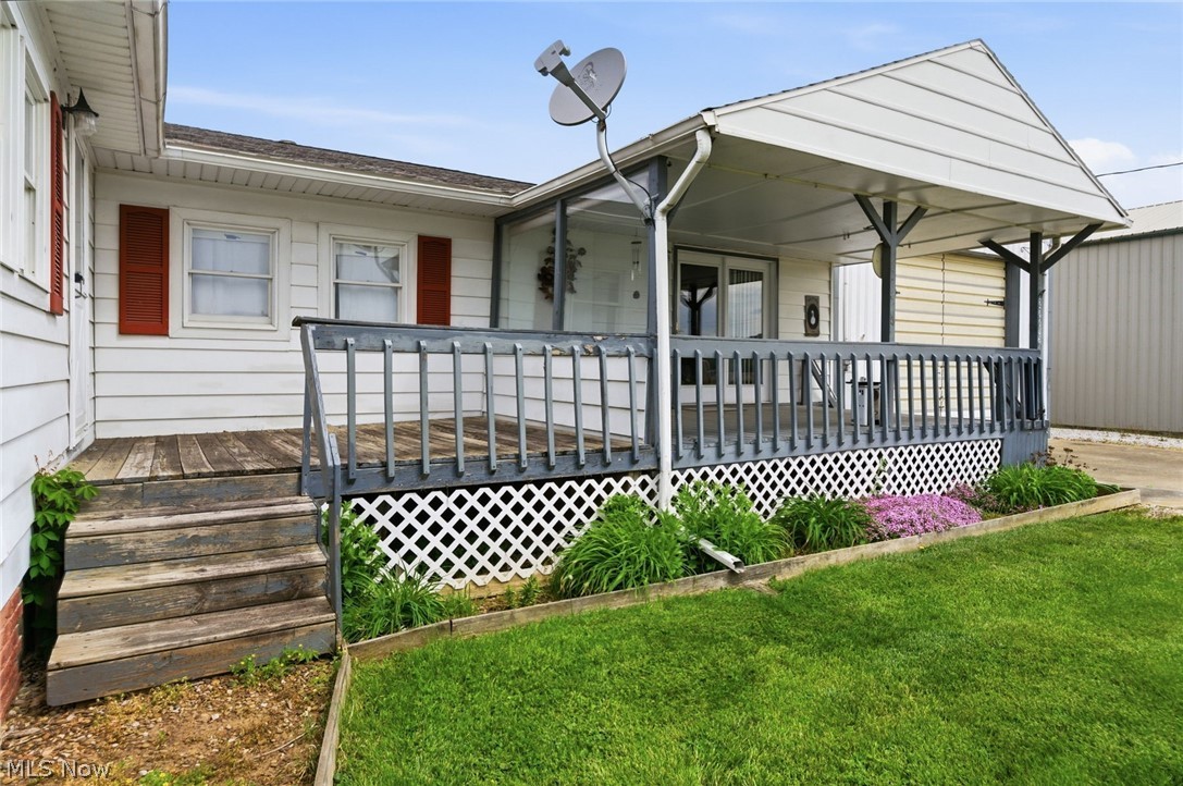 23215 County Road 621 Coshocton OH 43812