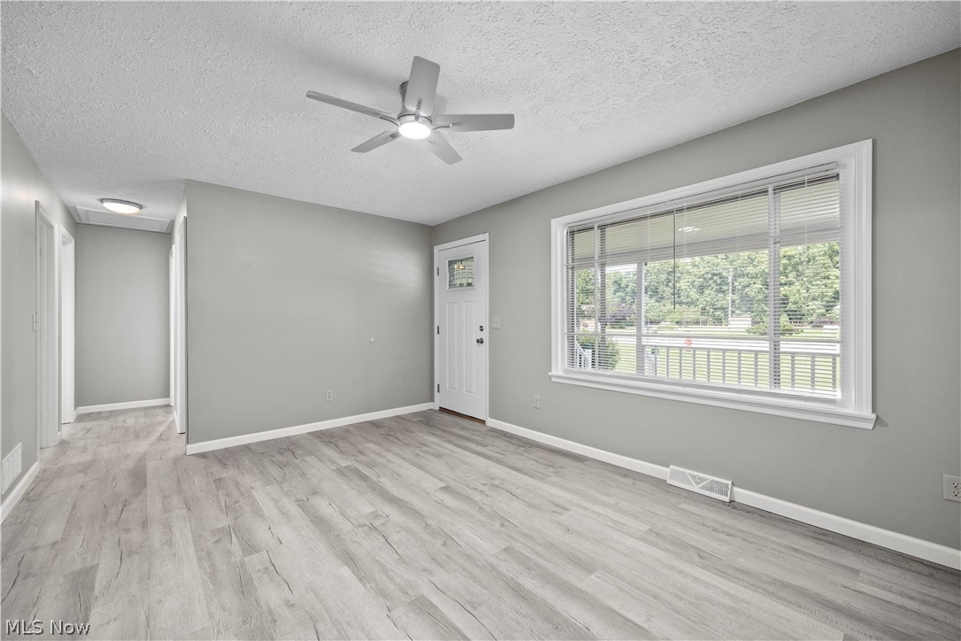 6485 Russia Road South Amherst OH 44001