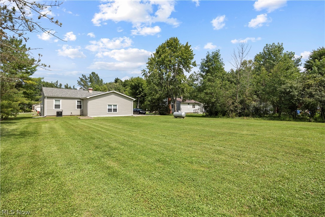 6485 Russia Road South Amherst OH 44001