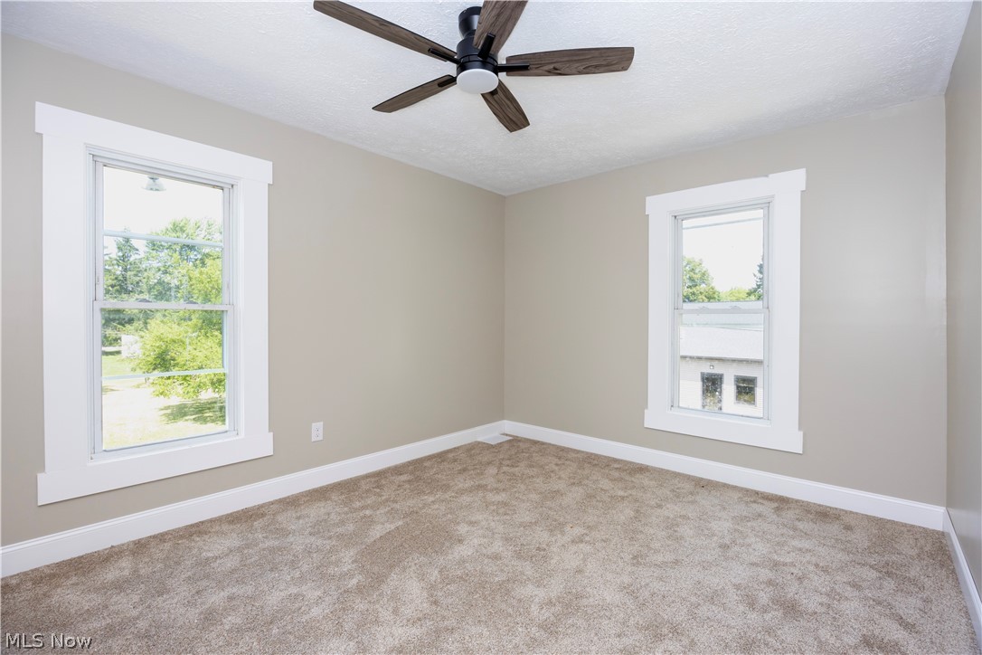 179 W Main Street New London OH 44851