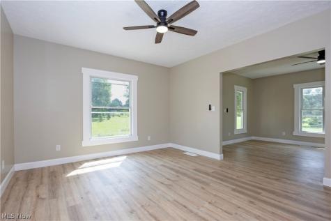 179 W Main Street New London OH 44851