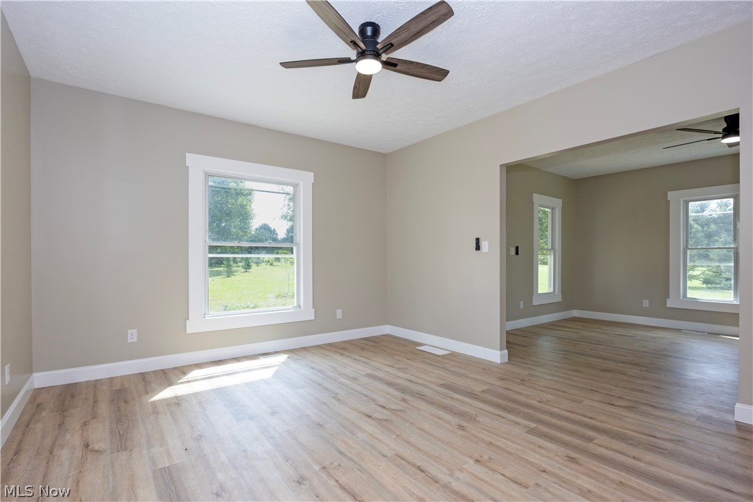 179 W Main Street New London OH 44851