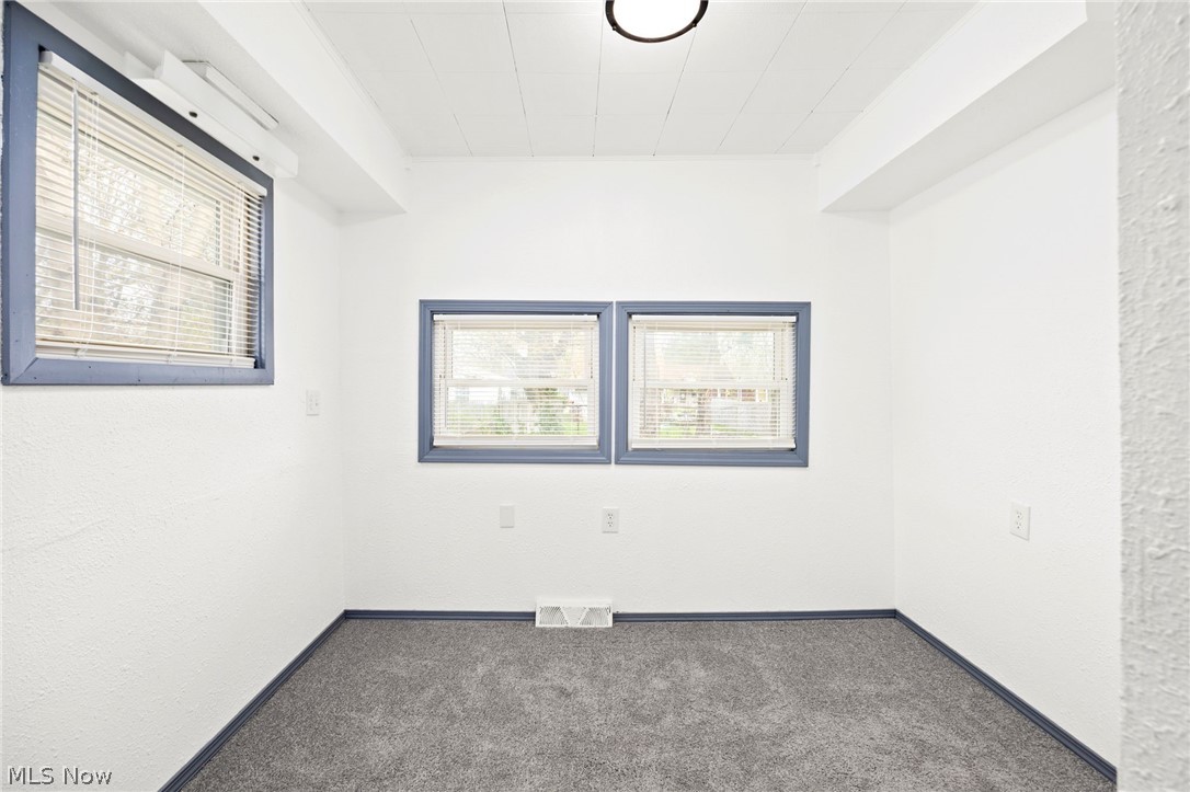 961 Wyley Avenue Akron OH 44306