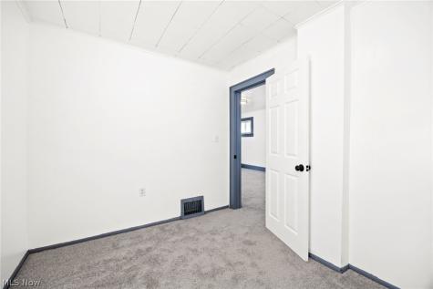 961 Wyley Avenue Akron OH 44306