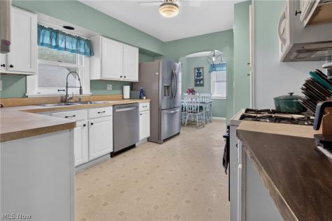 2209 Grafton Road Grafton OH 44044