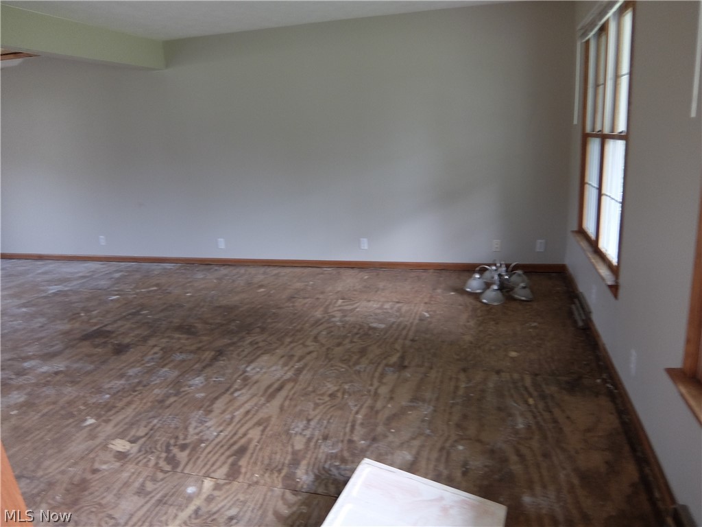 4399 North Park Avenue Warren OH 44483