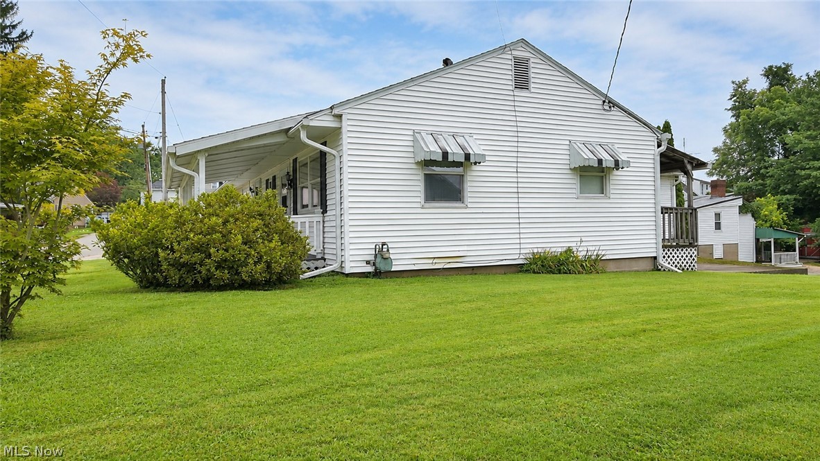 40 Sunset Drive Mcconnelsville OH 43756