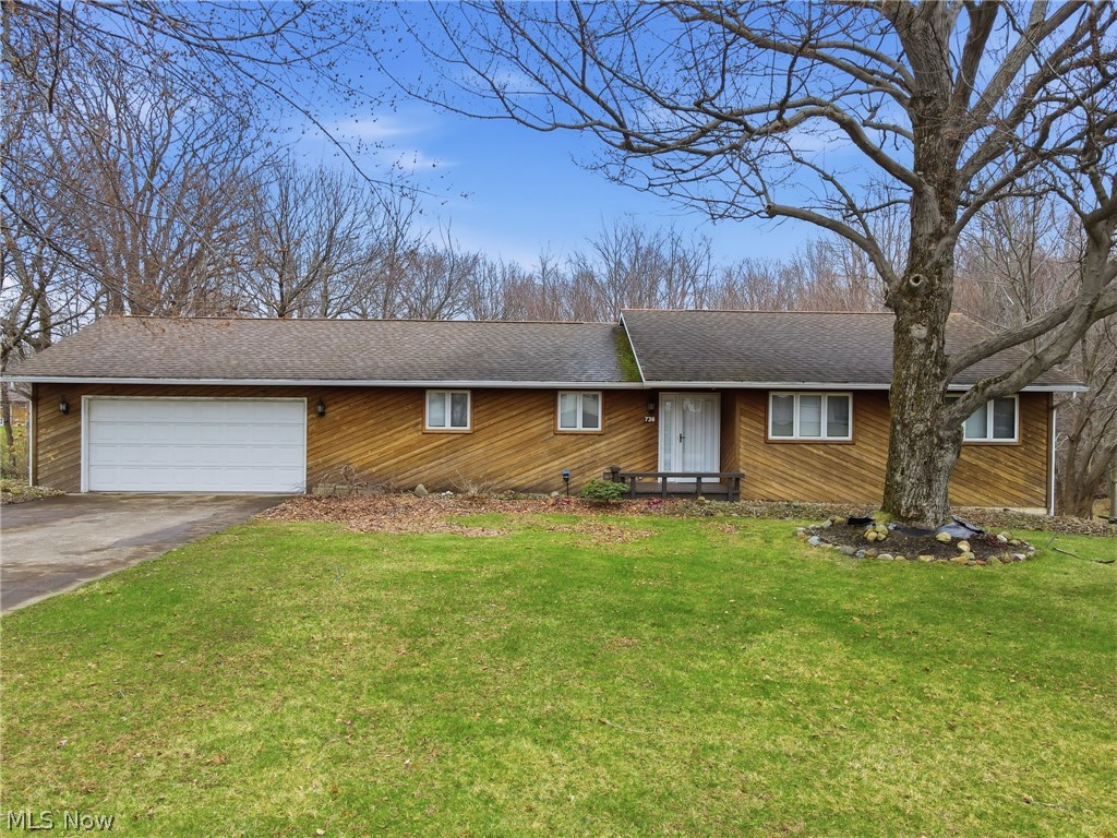 736 Lake Erie Street Conneaut OH 44030