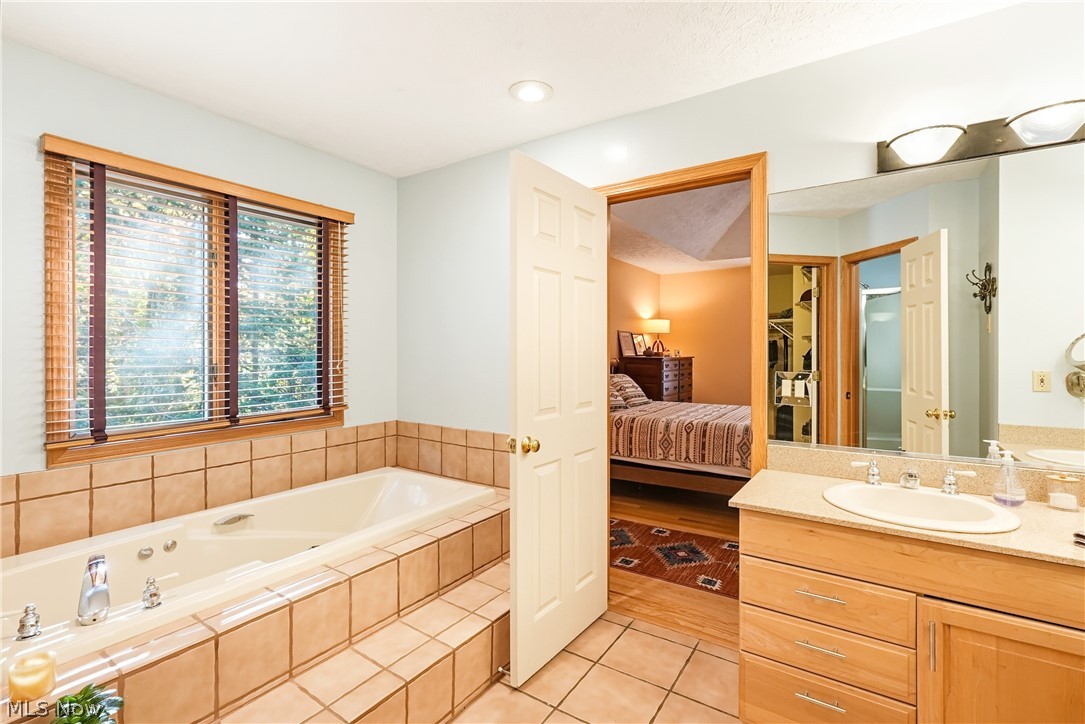 10124 Jamestown Drive North Royalton OH 44133