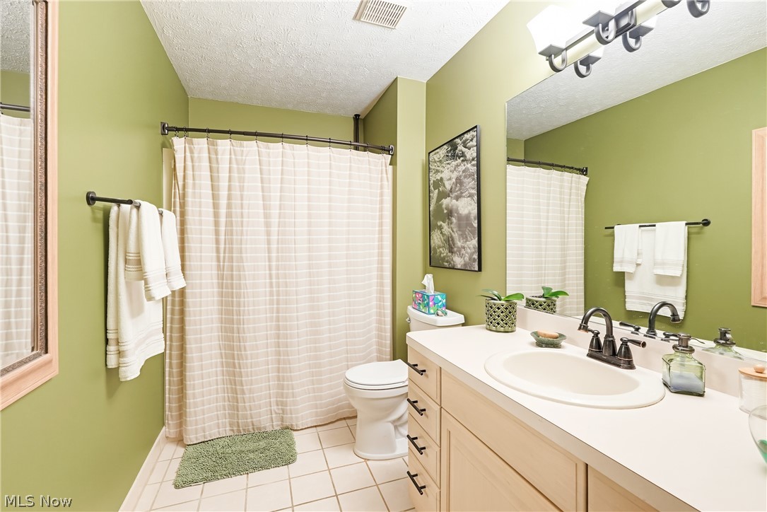 10124 Jamestown Drive North Royalton OH 44133