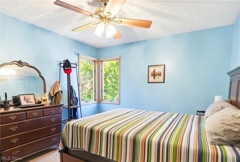 10124 Jamestown Drive North Royalton OH 44133